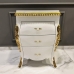 Mesa Cabeceira Exclusiva Laca Branco com Apliques Folheado a Ouro